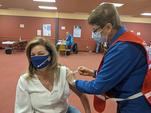 MaryEllen Odell getting her vaccine